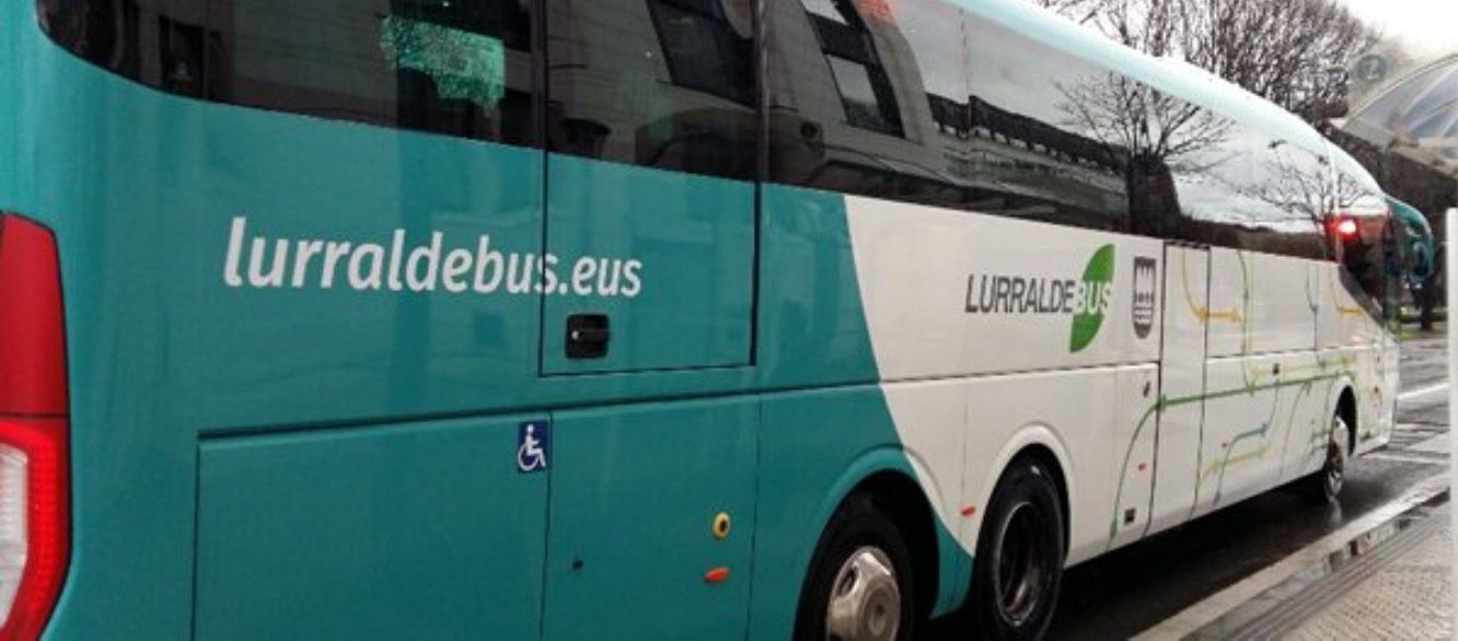 Lurraldebus 2