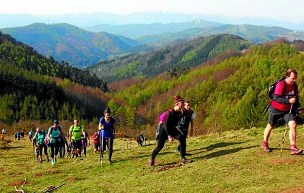 aizkardi mendi ibilaldia