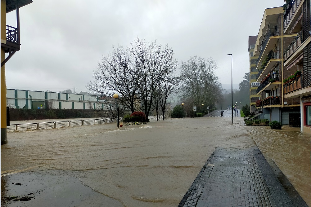 uholdek kale berrin